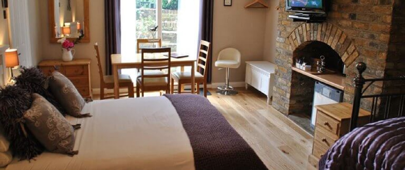 bed breakfast